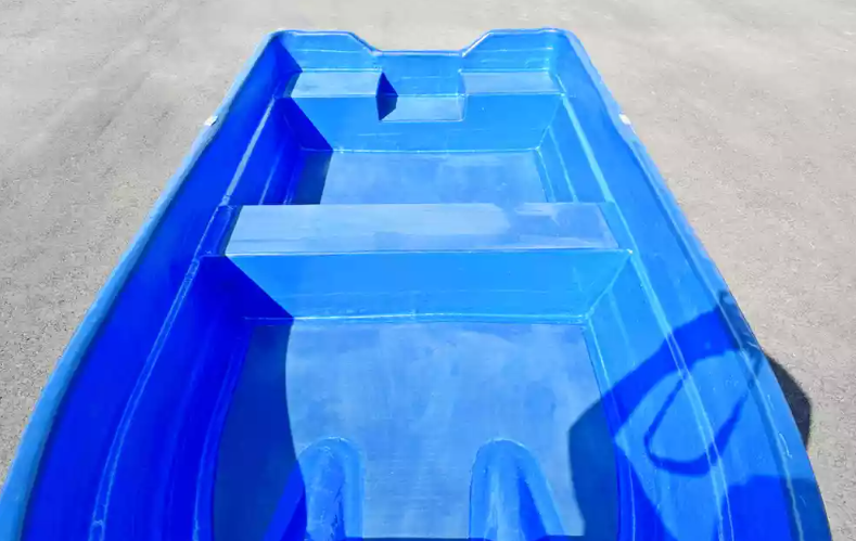 Стеклопластиковая лодка Neman-340 (тримаран) в Октябрьском