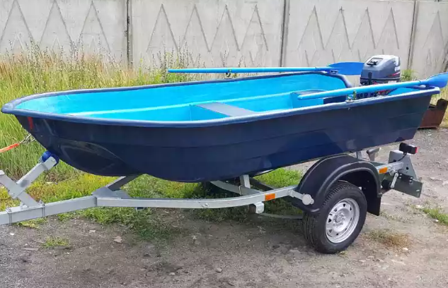 Стеклопластиковая лодка Neman-340 (тримаран) в Октябрьском