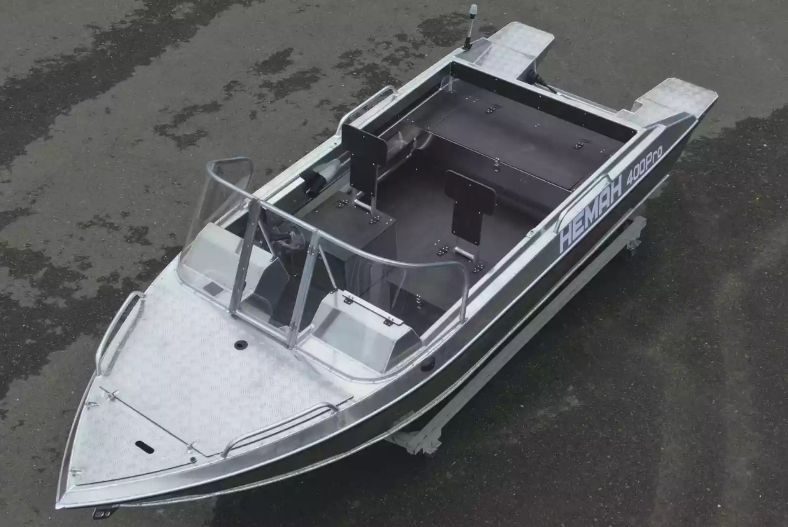 Алюминиевая лодка  Neman-400 PRO в Октябрьском