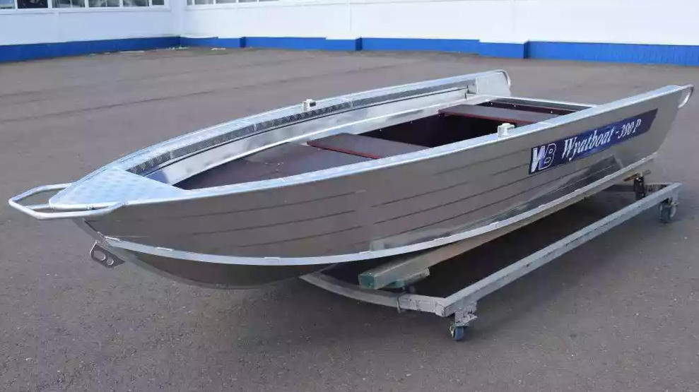 Алюминиевая лодка Wyatboat-390Р Fish в Октябрьском