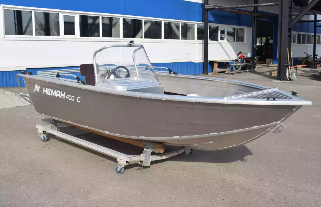 Алюминиевая лодка Неман-400 С в Октябрьском