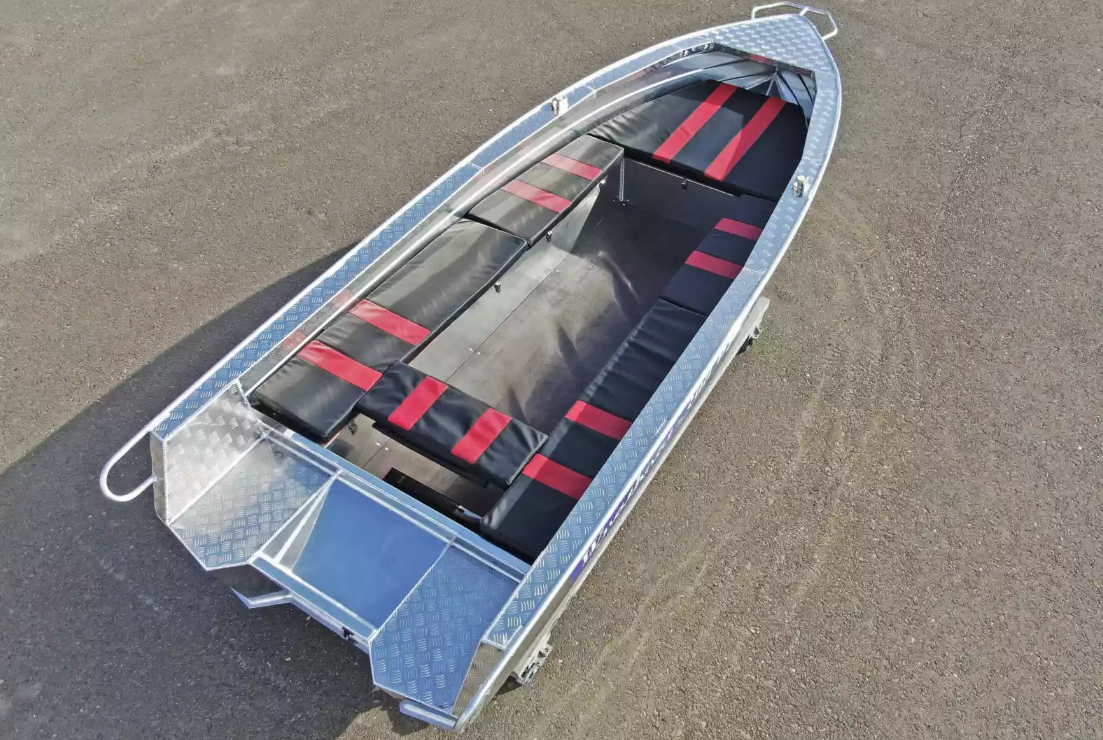 Алюминиевая лодка Wyatboat-390РМ увеличенный борт в Октябрьском