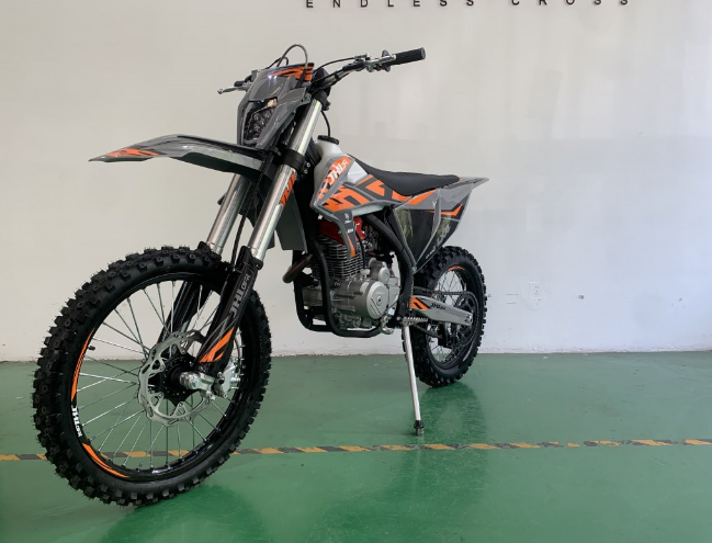 Мотоцикл JHLMOTO JHL LX4 CB300RL (175FMN) в Октябрьском