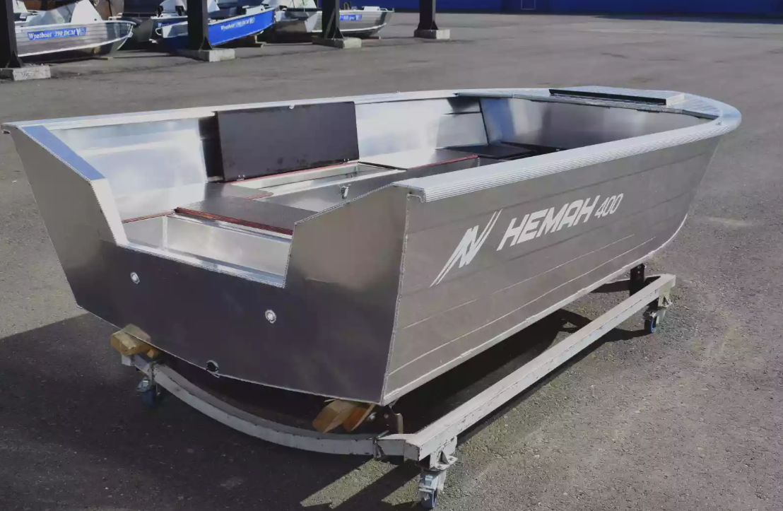 Алюминиевая лодка Неман-400 Р PRO в Октябрьском