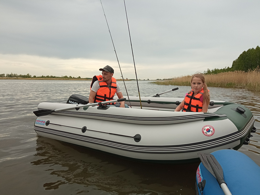 Лодка MISHIMO FAMILY LITE DF 370 в Октябрьском