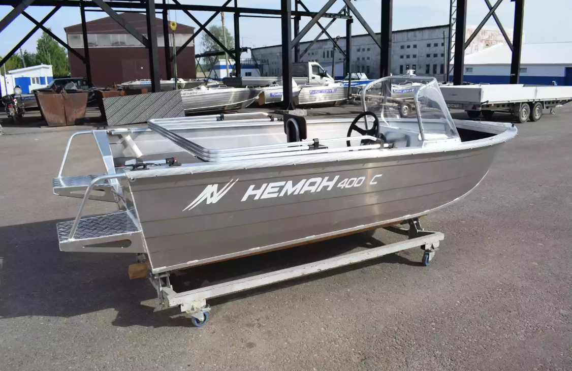 Алюминиевая лодка Неман-400 С в Октябрьском