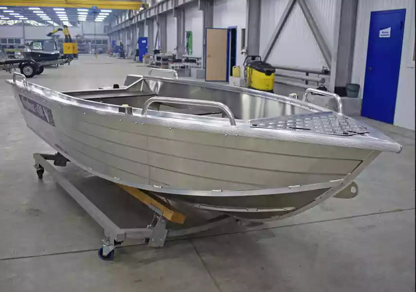 Алюминиевая лодка  Wyatboat-430 Р в Октябрьском