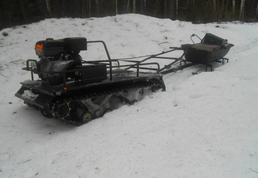 Мотобуксировщик AhtaR L 9 в Октябрьском