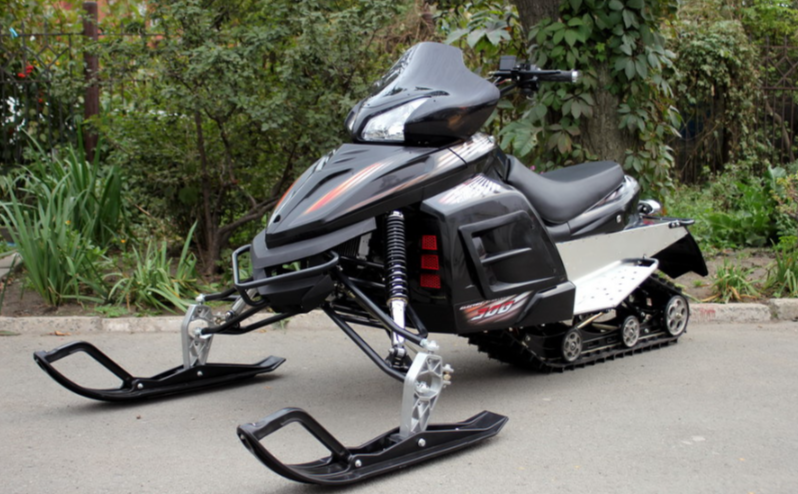 Снегоход Snow Fighter SF-300 в Октябрьском