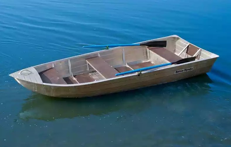 Алюминиевая лодка Вятка-Профи 32 в Октябрьском