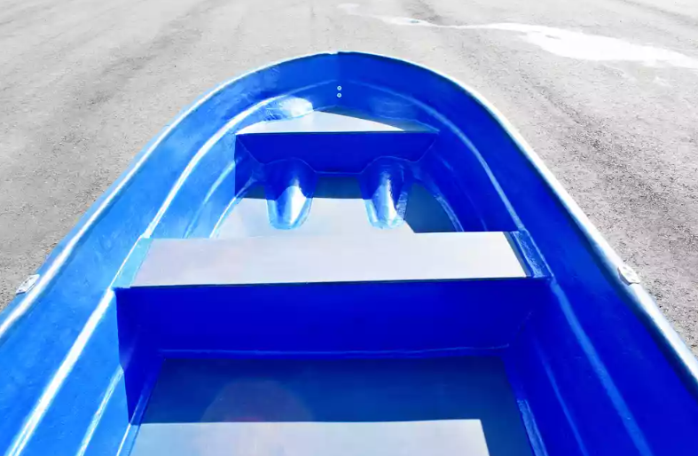 Стеклопластиковая лодка Neman-340 (тримаран) в Октябрьском