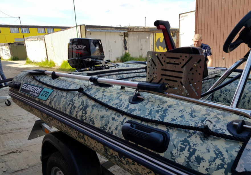 НАДУВНАЯ ЛОДКА GLADIATOR C370AL в Октябрьском