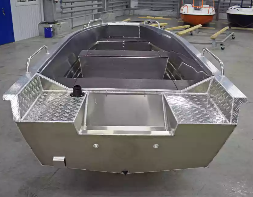 Алюминиевая лодка  Wyatboat-430 Р в Октябрьском