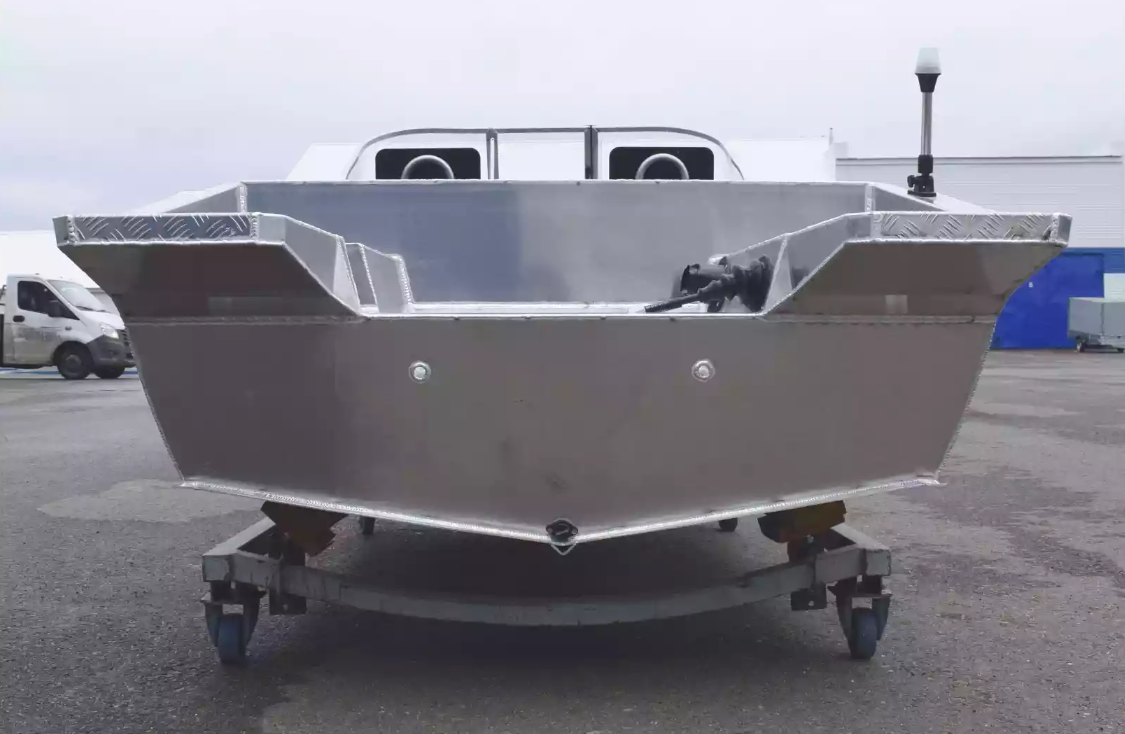 Алюминиевая лодка  Neman-400 PRO в Октябрьском