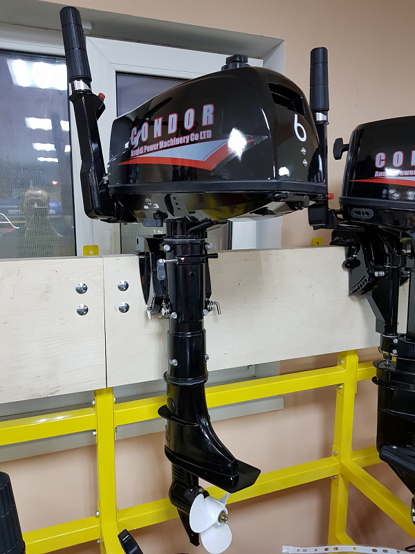 Лодочный мотор Condor F6HS без бака 12 л. в Октябрьском