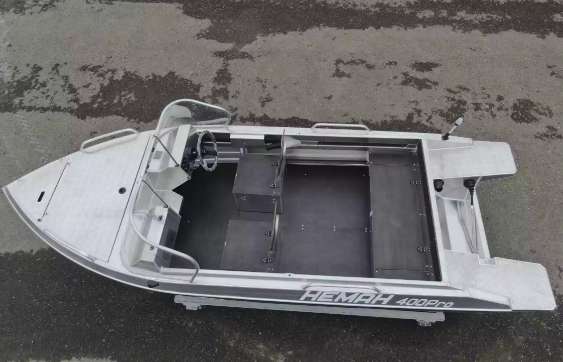 Алюминиевая лодка  Neman-400 PRO в Октябрьском
