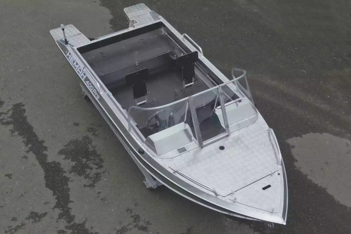 Алюминиевая лодка  Neman-400 PRO в Октябрьском