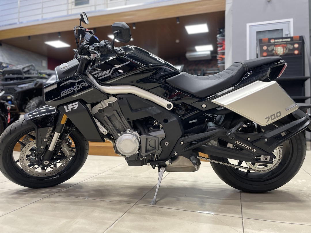 Мотоцикл Benda LFS 700 в Октябрьском
