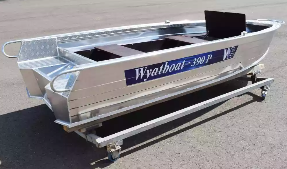 Алюминиевая лодка Wyatboat-390Р Fish в Октябрьском