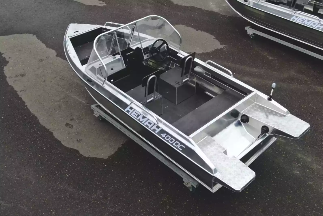 Алюминиевая лодка  Neman-400 DC в Октябрьском