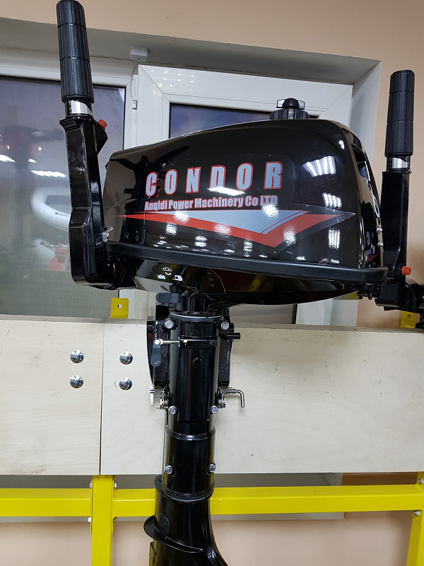 Лодочный мотор Condor T5HS без бака 12 л. в Октябрьском