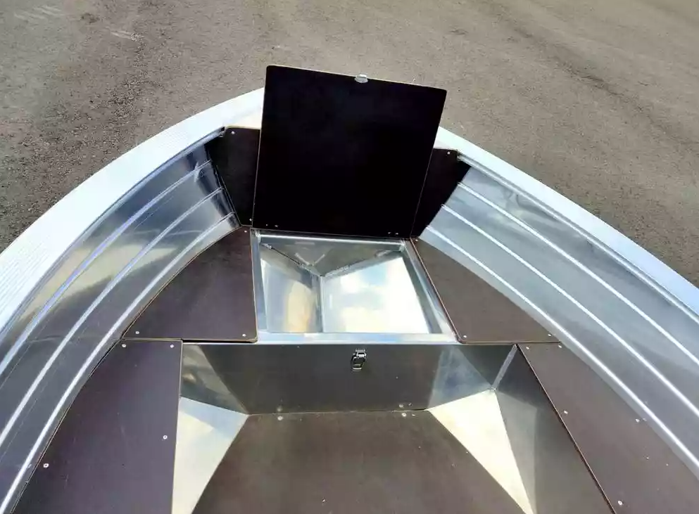 Алюминиевая лодка Неман-400 в Октябрьском