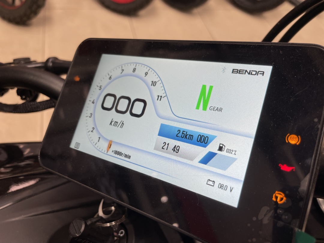 Мотоцикл Benda LFS 700 в Октябрьском