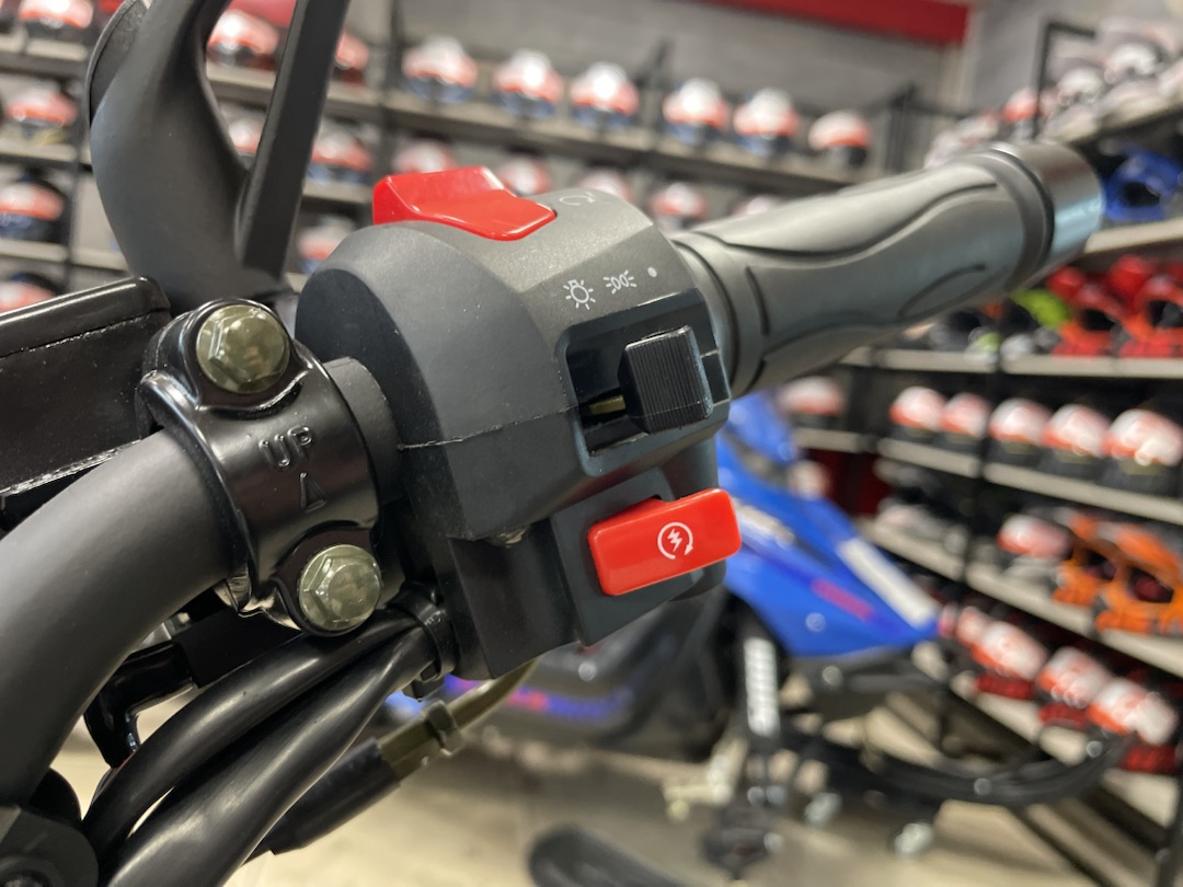 Мопед PROMAX CB150R (49) в Октябрьском