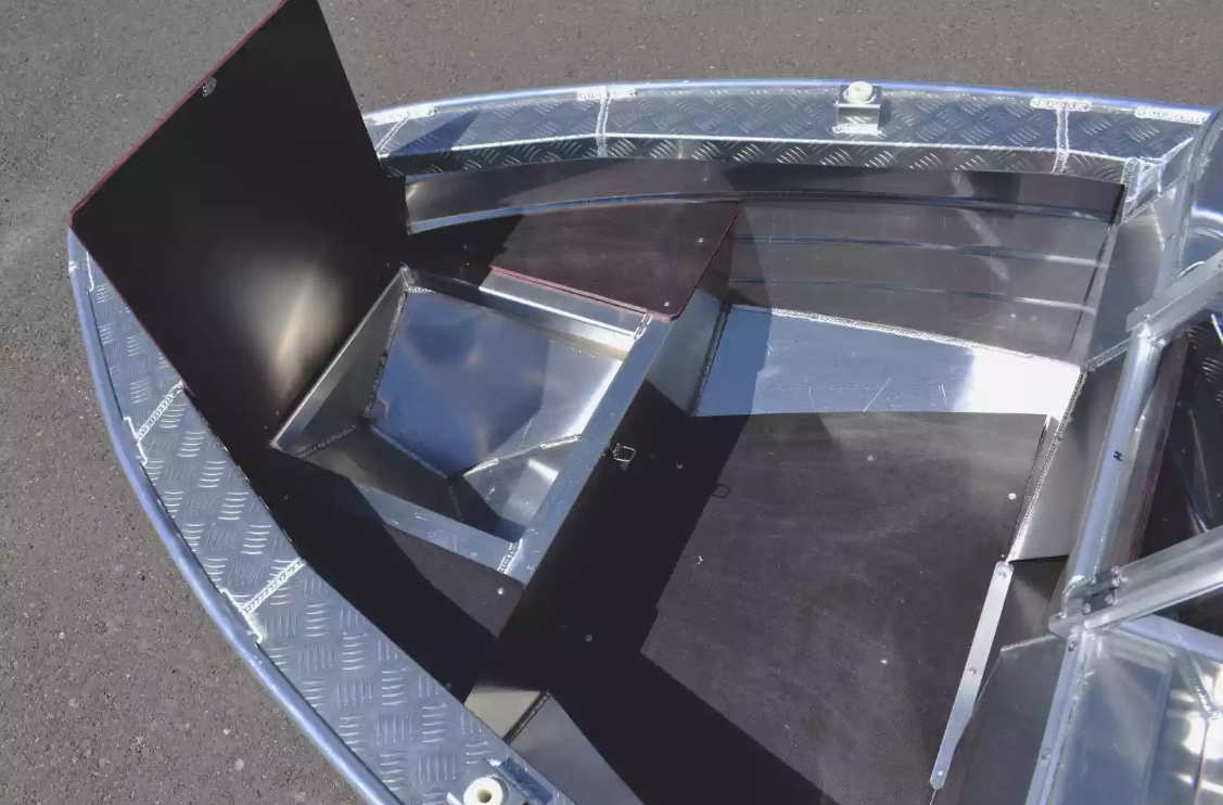 Алюминиевая лодка Wyatboat-390 DCM в Октябрьском