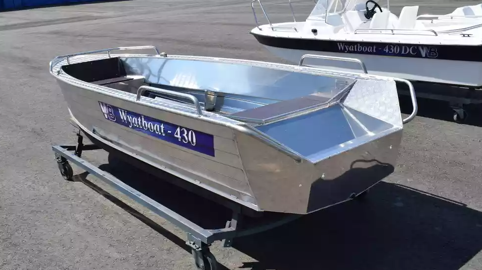 Алюминиевая лодка  Wyatboat-430М в Октябрьском