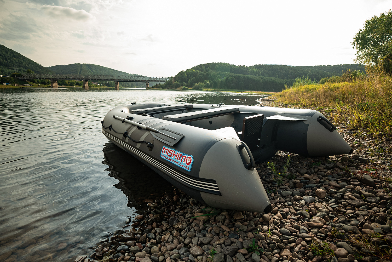 Лодка MISHIMO RIVER JET 390 под водомет в Октябрьском