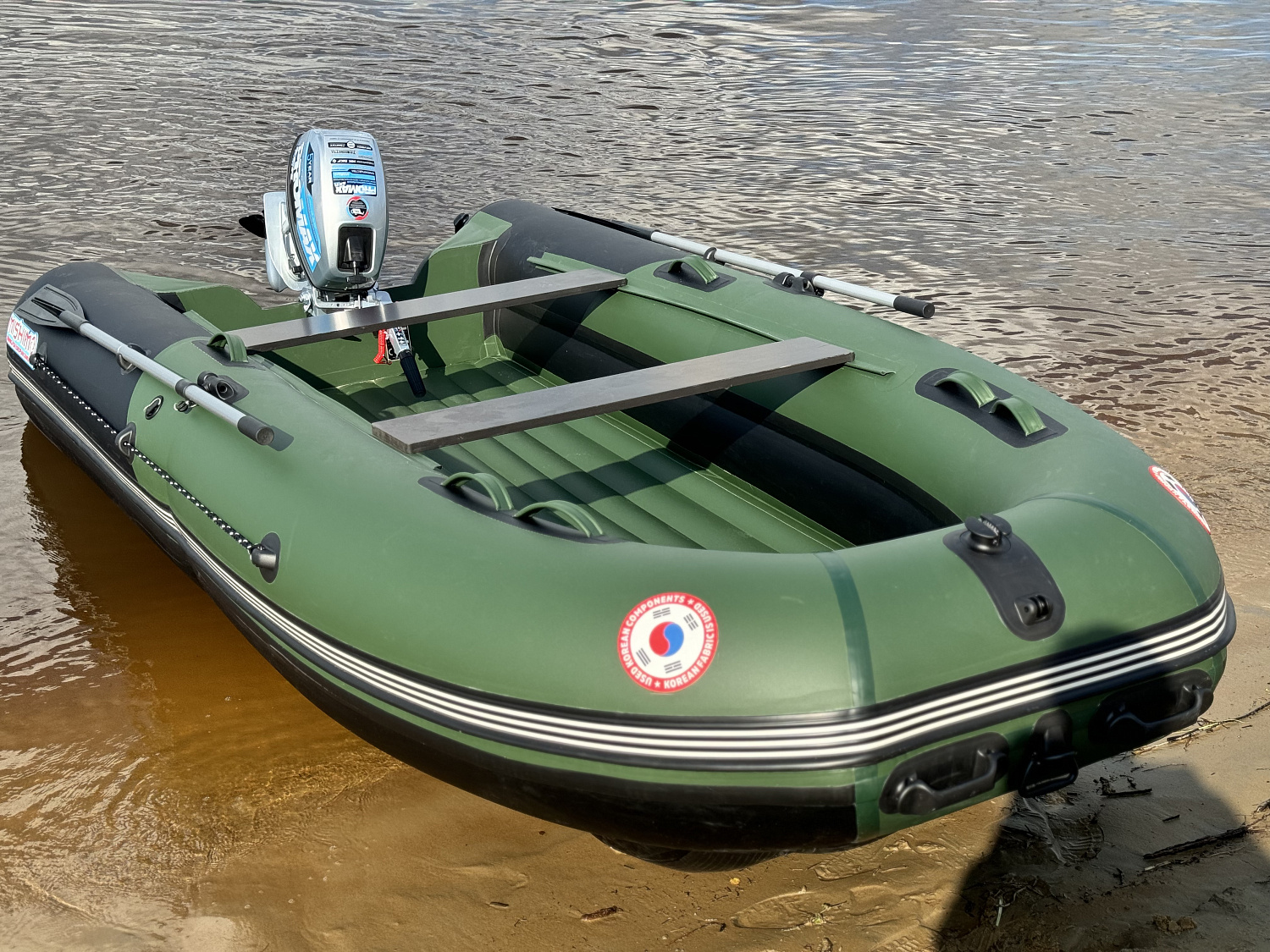 Лодка MISHIMO BIG FLOOR 440 в Октябрьском