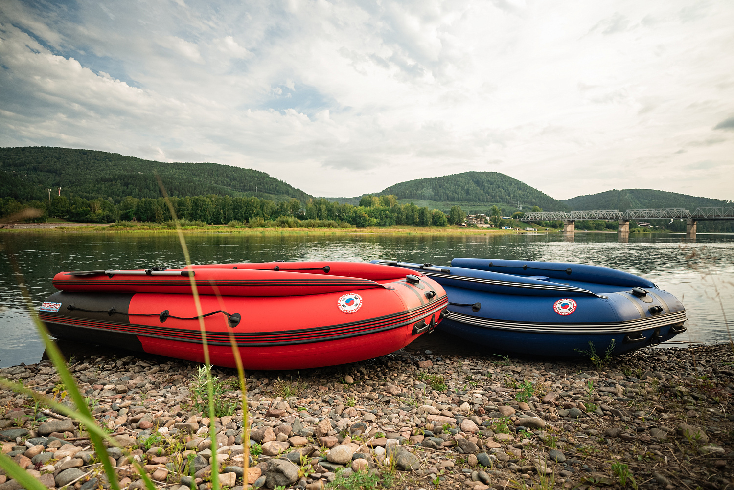 Лодка MISHIMO RIVER FJET PRO 400 под водомет в Октябрьском