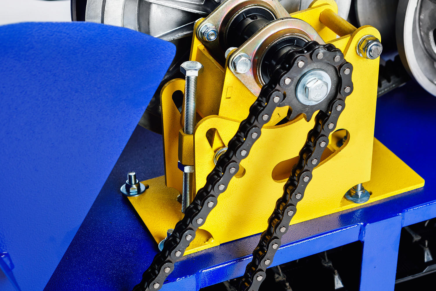 МОТОБУКСИРОВЩИК SNOW DOG 15 л.с. в Октябрьском