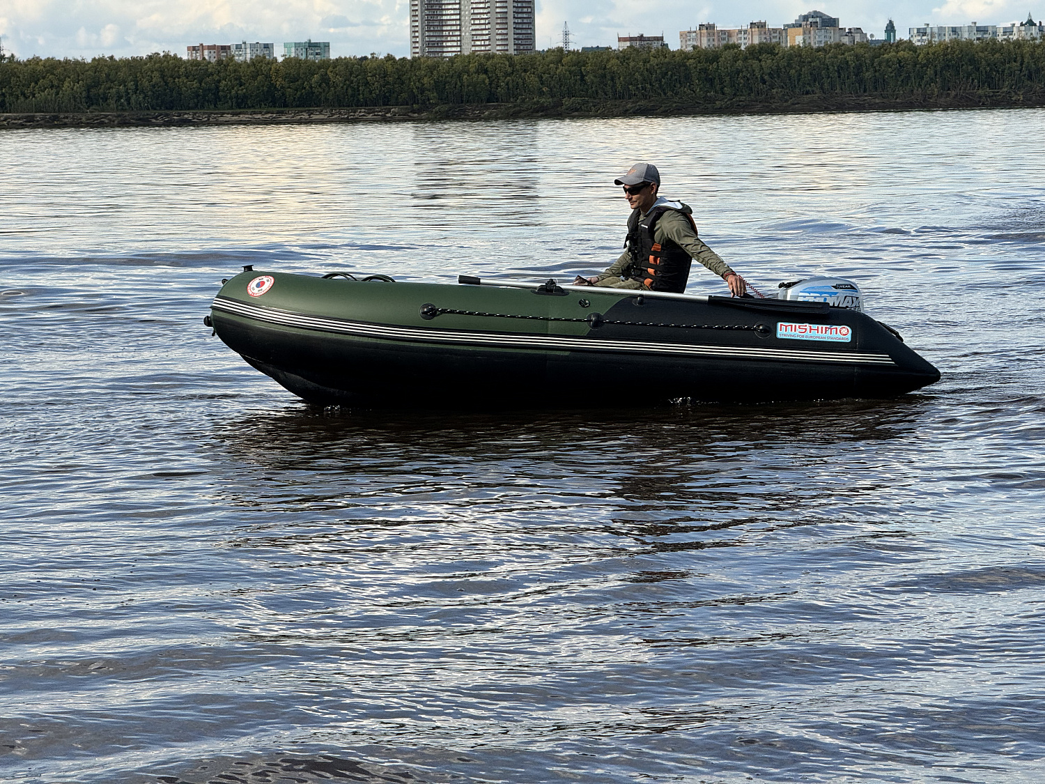 Лодка MISHIMO BIG FLOOR 360 в Октябрьском