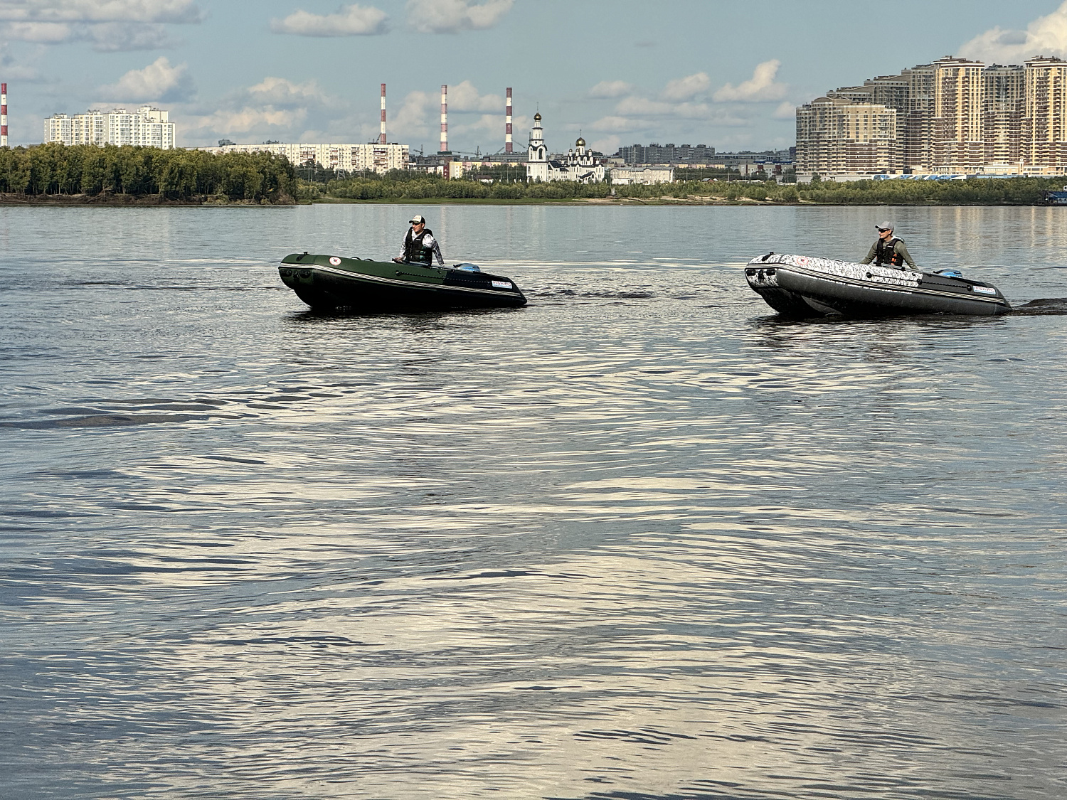 Лодка MISHIMO BIG FLOOR 440 в Октябрьском