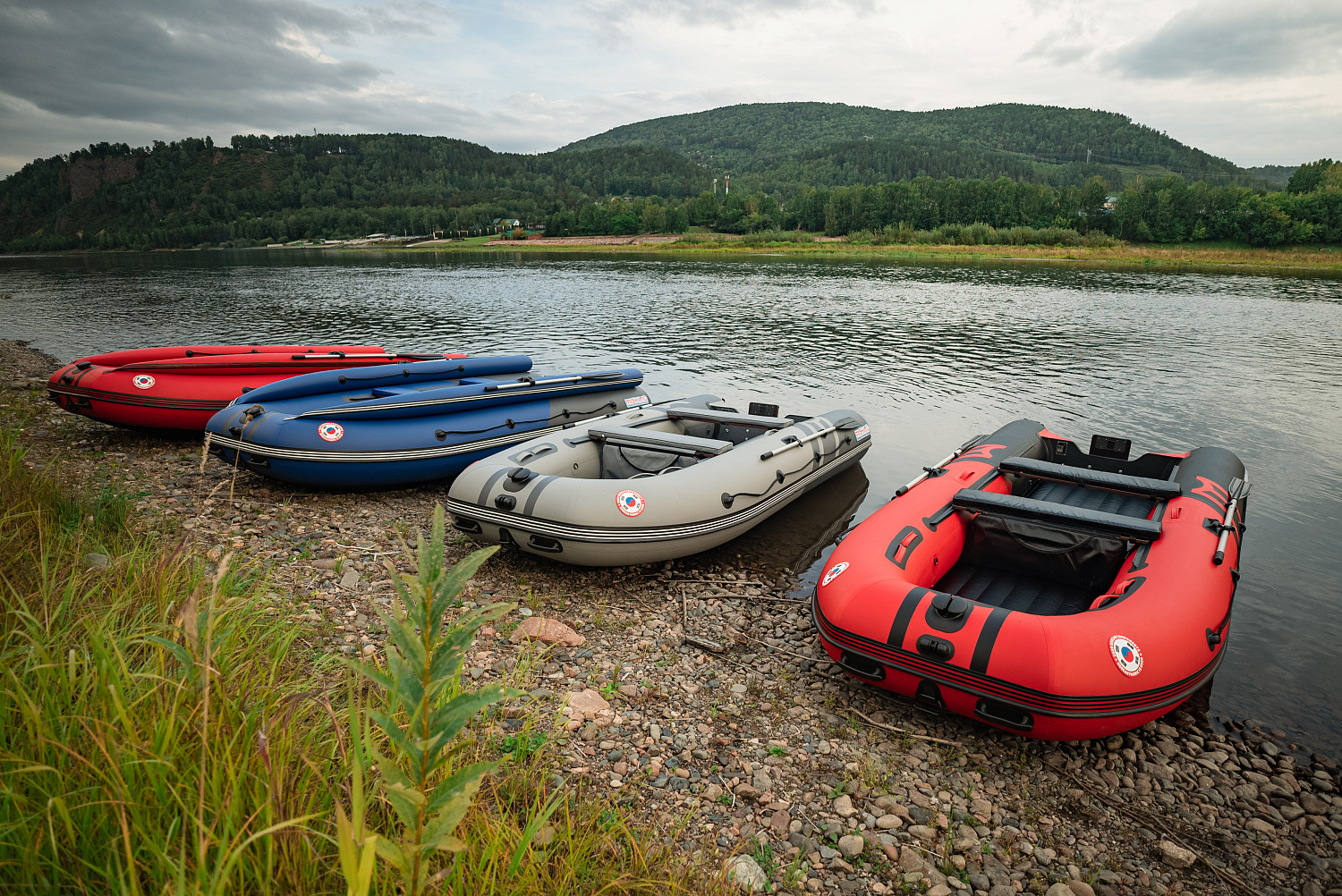 Лодка MISHIMO RIVER FJET PRO 400 под водомет в Октябрьском