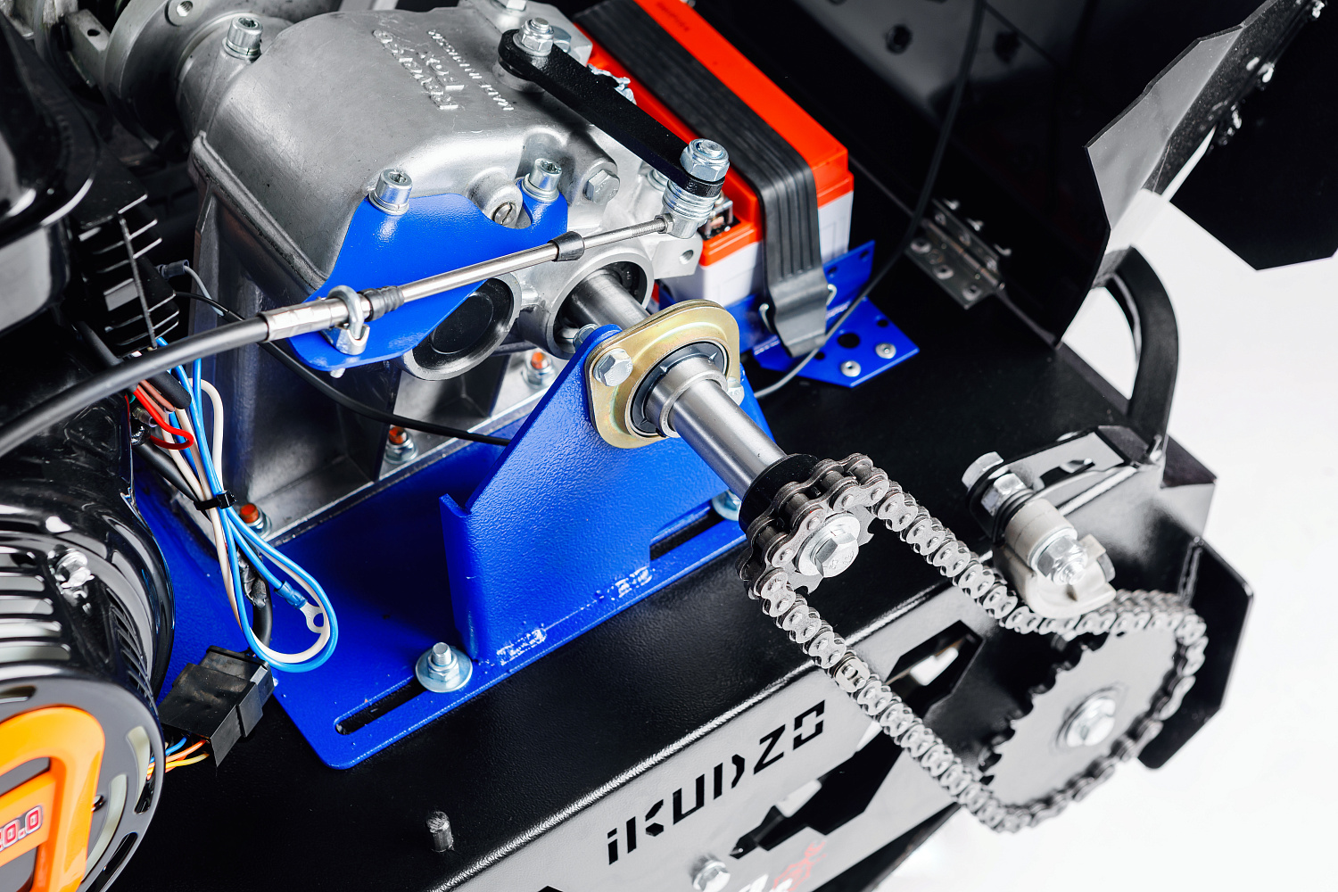 МОТОБУКСИРОВЩИК IKUDZO LONG 2.0 1700/500 EKR19 в Октябрьском